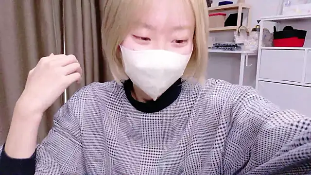 Snapshot of Nana__ch chatting on 02/03/26, 03:48 Nana ch online show from 02/03/26, 03:48