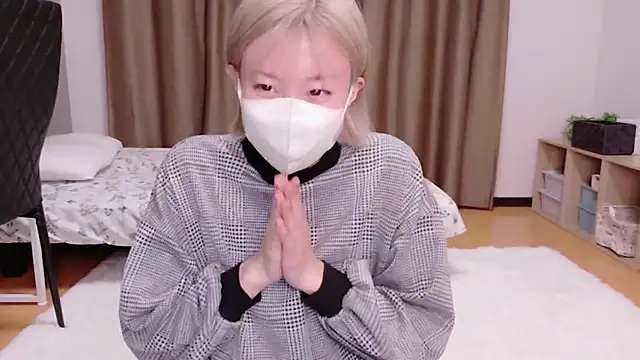 Snapshot of Nana__ch chatting on 05/07/26, 04:34 Nana ch online show from 05/07/26, 04:34
