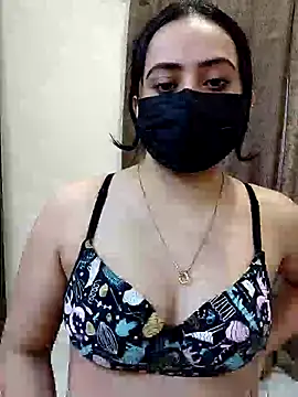 Snapshot of sexy_aaliya_hamidi chatting on 11/15/25, 07:16 sexy aaliya hamidi online show from 11/15/25, 07:16