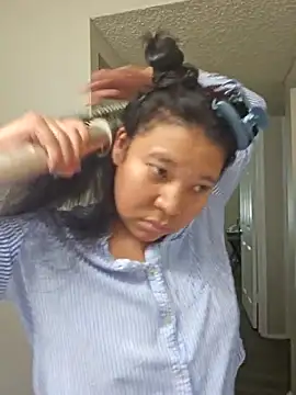 Snapshot of SHEILYN_ chatting on 03/20/26, 10:58 SHEILYN online show from 03/20/26, 10:58