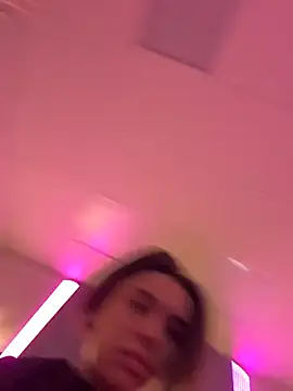 Snapshot of VioletAsh chatting on 01/06/26, 04:16 VioletAsh online show from 01/06/26, 04:16