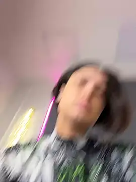 Snapshot of VioletAsh chatting on 01/08/26, 04:26 VioletAsh online show from 01/08/26, 04:26