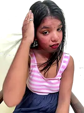 sexy body-00 online show from 10/13/25, 04:45