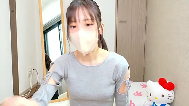 Snapshot of riri__nyan_o0 chatting on 02/14/26, 05:15 riri nyan o0 online show from 02/14/26, 05:15