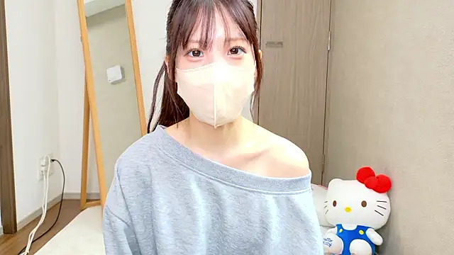 Snapshot of riri__nyan_o0 chatting on 02/16/26, 05:14 riri nyan o0 online show from 02/16/26, 05:14