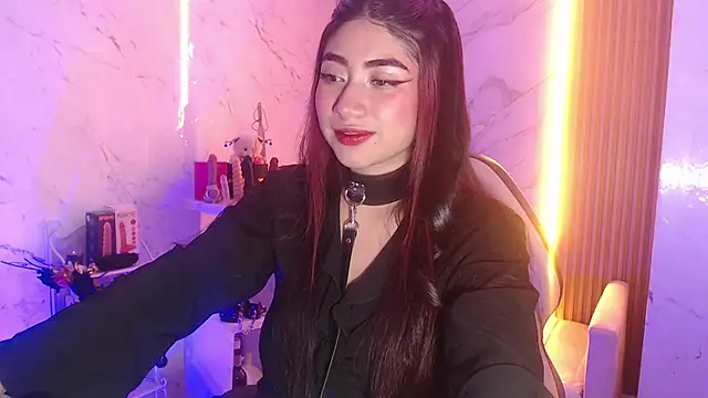 Sophia tf online show from 02/17/26, 03:36