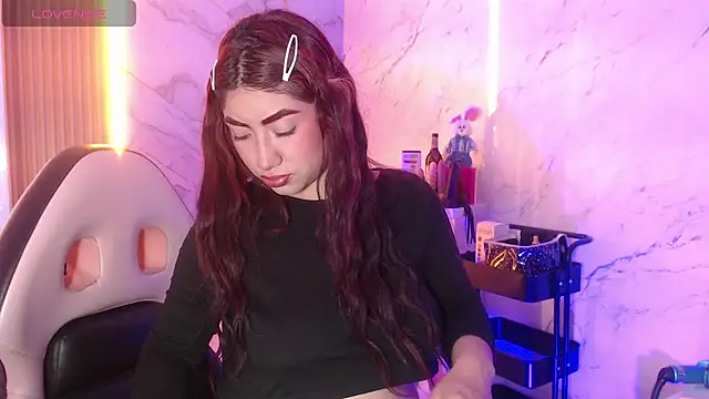 Sophia tf online show from 05/08/26, 03:45