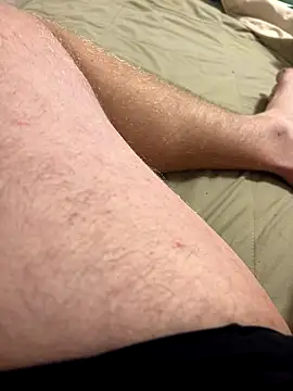 Snapshot of Garryo134 chatting on 11/13/25, 05:34 Garryo134 online show from 11/13/25, 05:34