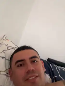 Snapshot of davidxxx099 chatting on 04/01/26, 12:28 davidxxx099 online show from 04/01/26, 12:28