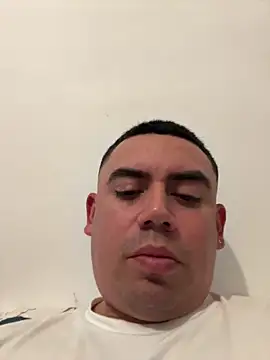 Snapshot of davidxxx099 chatting on 04/13/26, 05:51 davidxxx099 online show from 04/13/26, 05:51