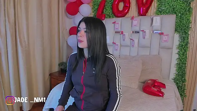 Snapshot of Jade_Nmm chatting on 02/19/26, 12:56 Jade Nmm online show from 02/19/26, 12:56