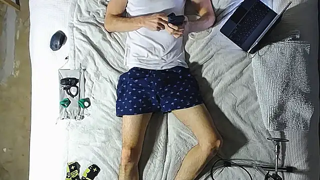 Snapshot of Just2Try chatting on 02/21/26, 04:08 Just2Try online show from 02/21/26, 04:08