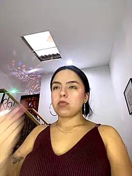 Snapshot of EmilyHarperr chatting on 09/30/25, 11:37 EmilyHarperr online show from 09/30/25, 11:37
