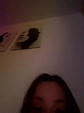 Lucy louras online show from 01/15/26, 11:30