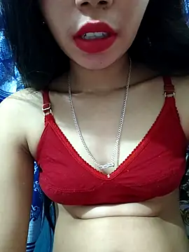 Snapshot of maya-Couple19 chatting on 12/04/25, 06:16 maya-Couple19 online show from 12/04/25, 06:16