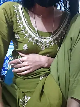 Snapshot of maya-Couple19 chatting on 12/20/25, 05:14 maya-Couple19 online show from 12/20/25, 05:14