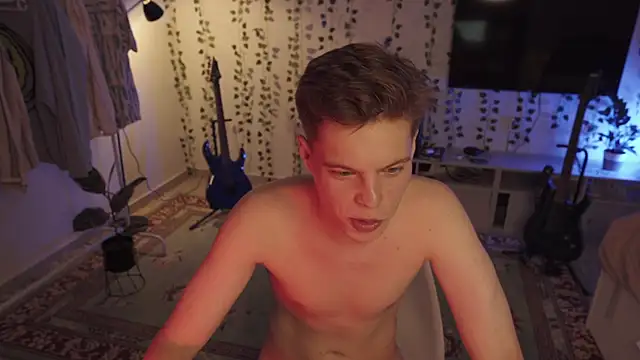 RusBradPitt online show from 09/21/25, 12:29