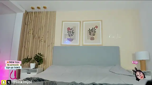 KiimJoi online show from 04/18/26, 12:20