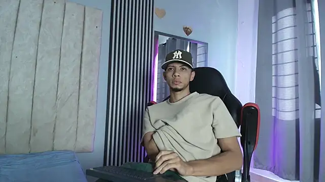 DustinandJordan online show from 11/22/25, 12:04