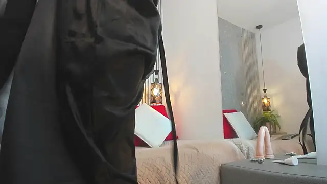 Dominic Taylor  online show from 10/14/25, 03:07