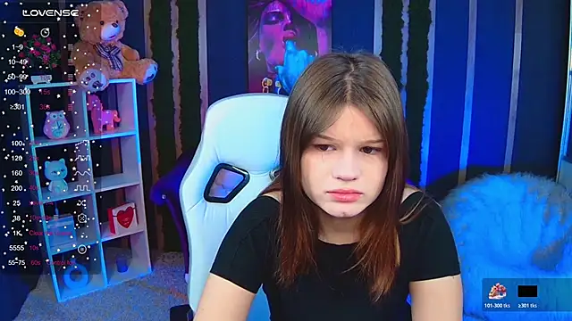 Lunamytrend online show from 12/14/25, 06:08