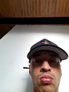 Santi2323xxX online show from 12/01/25, 09:20