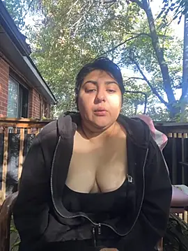 Snapshot of inked_nekoo chatting on 10/24/25, 02:35 inked nekoo online show from 10/24/25, 02:35