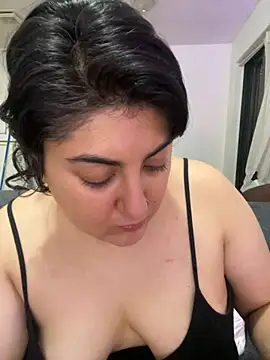 Snapshot of inked_nekoo chatting on 11/08/25, 03:29 inked nekoo online show from 11/08/25, 03:29