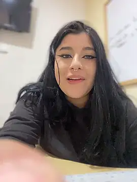 Tokio Sakura online show from 02/09/26, 03:49