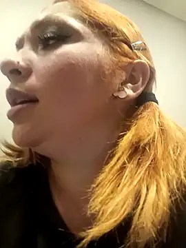 Mariana-94 online show from 12/16/25, 02:11