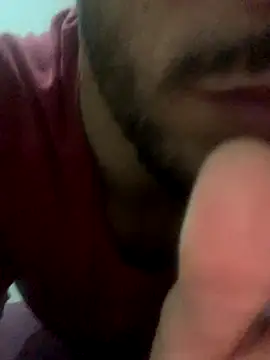 Snapshot of 3Omar45 chatting on 11/09/25, 03:32 3Omar45 online show from 11/09/25, 03:32