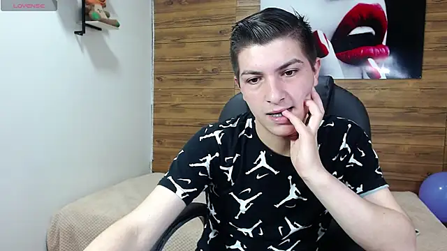 taner king online show from 10/16/25, 03:07