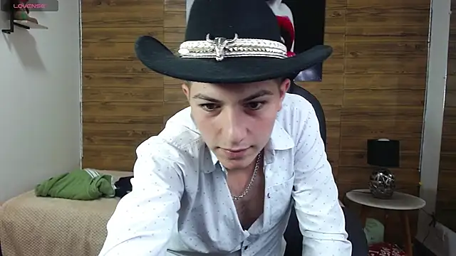 taner king online show from 10/31/25, 03:18