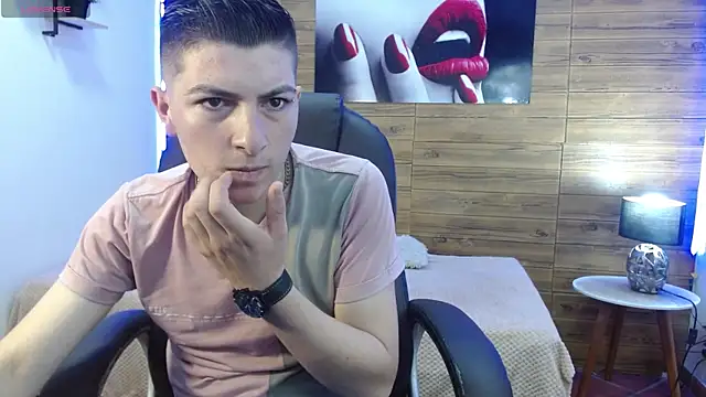 taner king online show from 11/26/25, 02:56