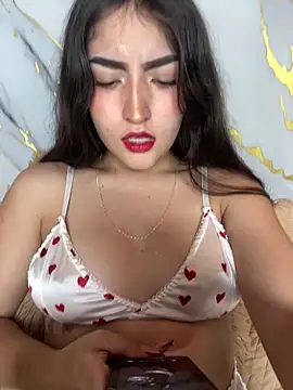 Snapshot of Gaby-Herrera chatting on 09/26/25, 08:24 Gaby-Herrera online show from 09/26/25, 08:24