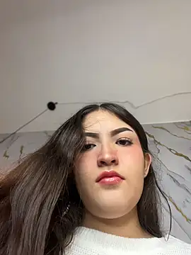 Snapshot of Gaby-Herrera chatting on 11/05/25, 08:20 Gaby-Herrera online show from 11/05/25, 08:20