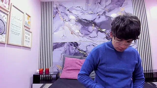 Desire Ecstasy online show from 11/04/25, 01:43