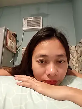 Snapshot of Sugar_Gen chatting on 09/17/25, 01:35 Sugar Gen online show from 09/17/25, 01:35