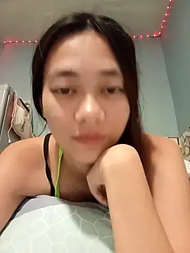 Snapshot of Sugar_Gen chatting on 09/26/25, 03:38 Sugar Gen online show from 09/26/25, 03:38