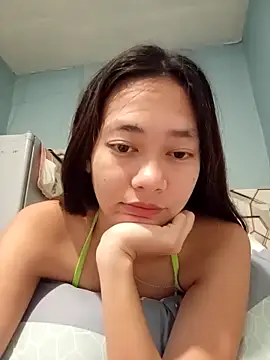 Snapshot of Sugar_Gen chatting on 09/27/25, 04:17 Sugar Gen online show from 09/27/25, 04:17