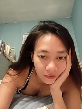 Snapshot of Sugar_Gen chatting on 10/02/25, 04:08 Sugar Gen online show from 10/02/25, 04:08