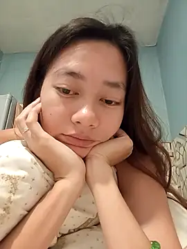 Snapshot of Sugar_Gen chatting on 10/28/25, 05:55 Sugar Gen online show from 10/28/25, 05:55