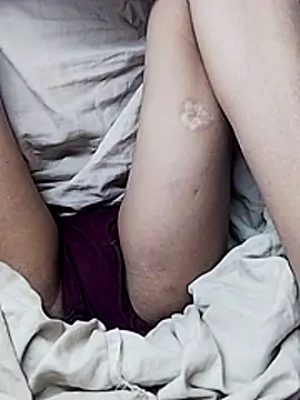 Hut rotu cute online show from 02/17/26, 03:19