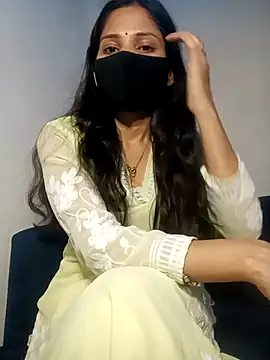 TheSassyGirl7 online show from 11/11/25, 06:41