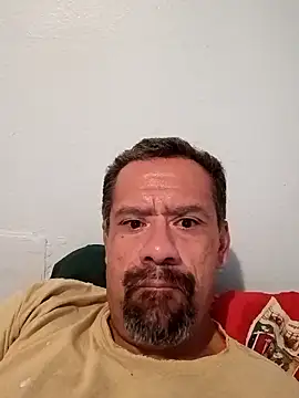 Snapshot of curiousonlooker10 chatting on 10/14/25, 06:52 curiousonlooker10 online show from 10/14/25, 06:52