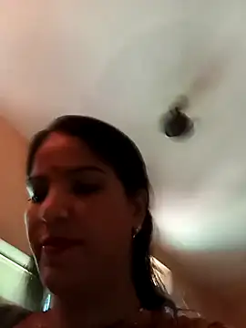 Riya jaan12 online show from 09/26/25, 03:21