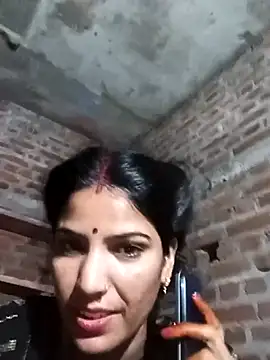 Riya jaan12 online show from 10/13/25, 12:32