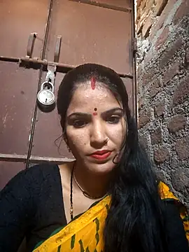 Snapshot of Riya_jaan12 chatting on 03/31/26, 03:52 Riya jaan12 online show from 03/31/26, 03:52
