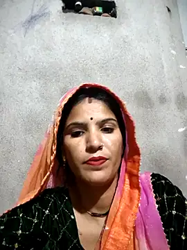 Snapshot of Riya_jaan12 chatting on 04/23/26, 04:31 Riya jaan12 online show from 04/23/26, 04:31