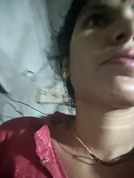 Snapshot of Riya_jaan12 chatting on 04/26/26, 03:04 Riya jaan12 online show from 04/26/26, 03:04